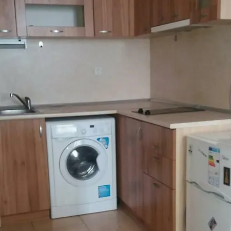 Apartament Primera *